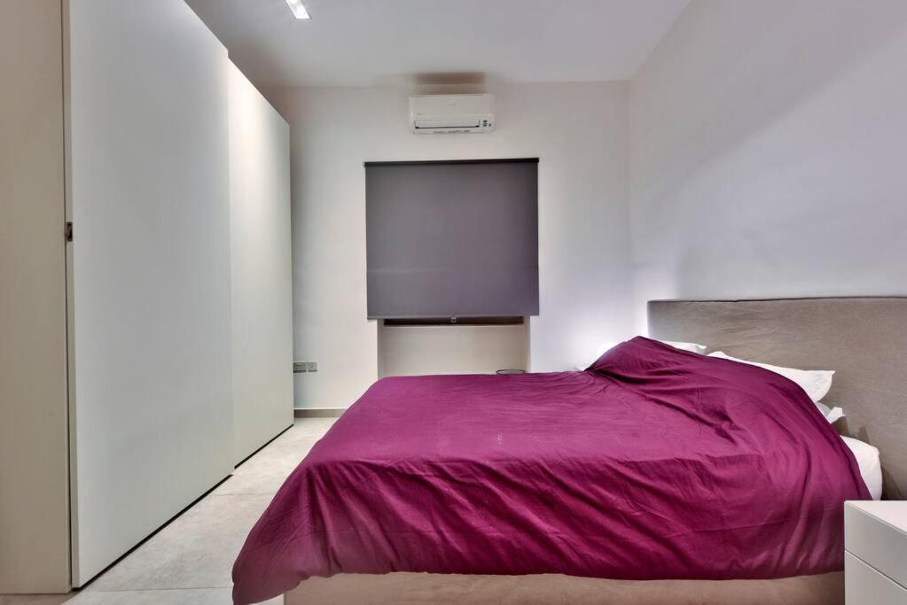 Modern 3 Bed & 2 Bth Apt สลีมา ภายนอก รูปภาพ